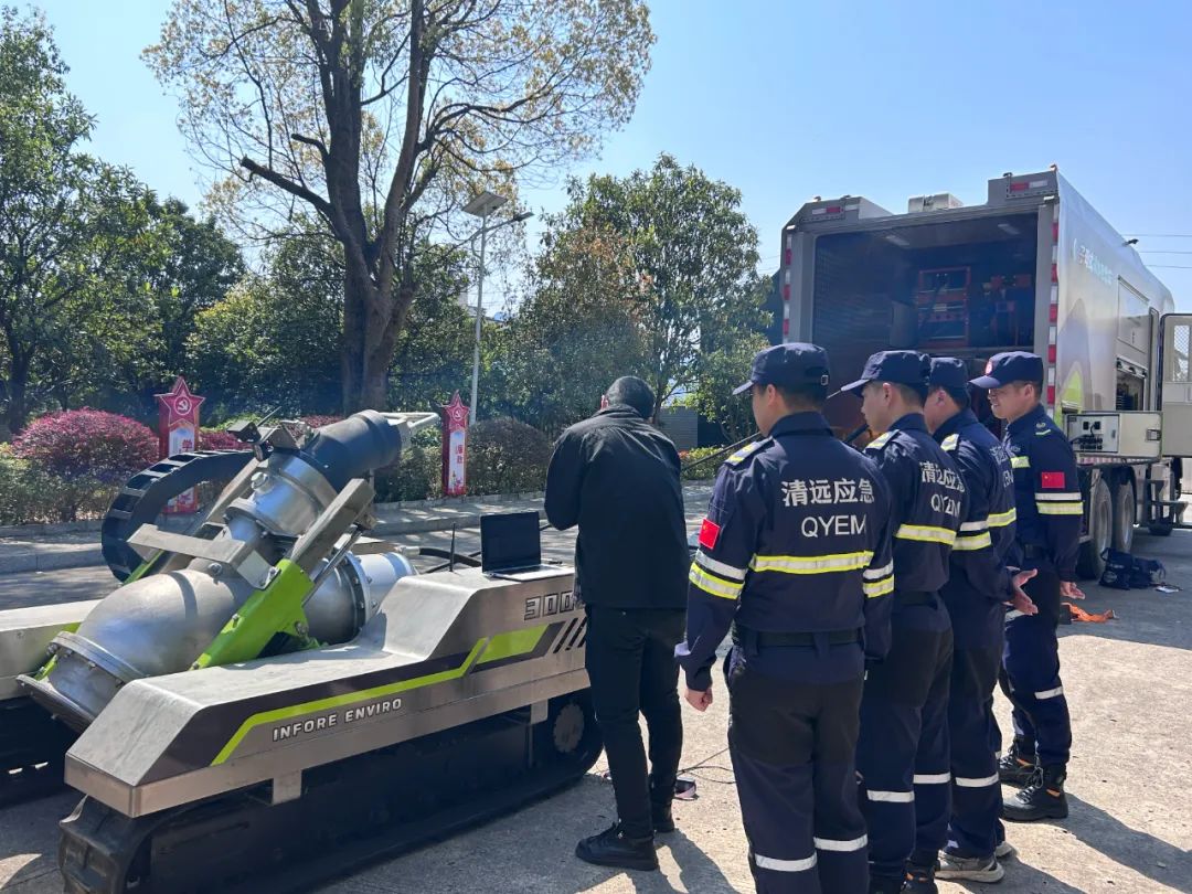 清遠市綜合應急救援中心：水域救援新式裝備實訓 科技賦能筑牢汛期安全防線